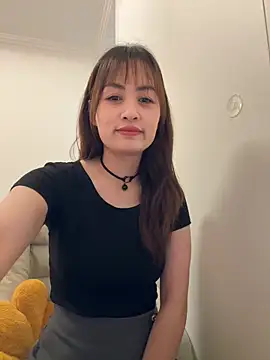 Snapshot of Yang_218 chatting on May 5, 9:06 am Yang 218 online show from May 5, 9:06 am