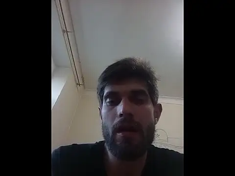 Snapshot of fogekaro3 chatting on June 2, 1:07 am fogekaro3 online show from June 2, 1:07 am