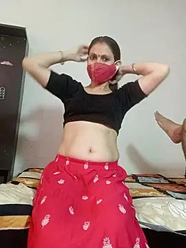 Sexyy Bhabhi 143 online show from July 18, 5:55 am