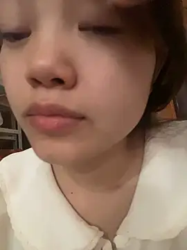 Snapshot of -Vaci- chatting on March 30, 3:18 am -Vaci- online show from March 30, 3:18 am