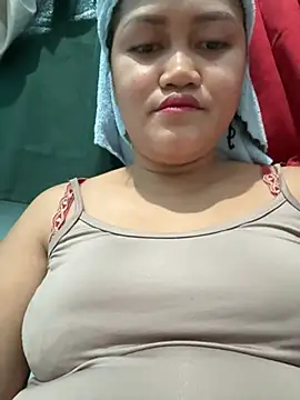 Snapshot of Wild_flower69 chatting on July 19, 4:38 am Wild flower69 online show from July 19, 4:38 am