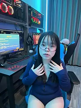 Snapshot of TTbeibi-178 chatting on March 30, 3:57 pm TTbeibi-178 online show from March 30, 3:57 pm