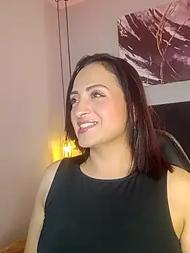 Snapshot of evazul chatting on July 17, 4:30 am evazul online show from July 17, 4:30 am