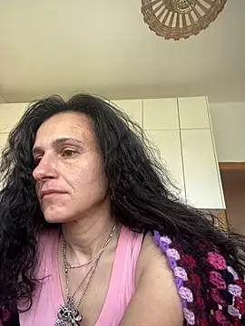Snapshot of StellaMia263 chatting on June 12, 1:32 pm StellaMia263 online show from June 12, 1:32 pm