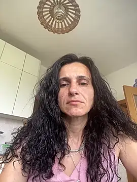 Snapshot of StellaMia263 chatting on July 7, 1:15 pm StellaMia263 online show from July 7, 1:15 pm