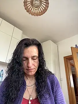 Snapshot of StellaMia263 chatting on July 10, 7:01 am StellaMia263 online show from July 10, 7:01 am