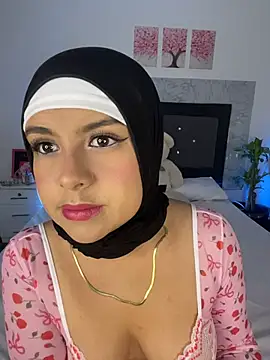 Snapshot of alia_asad chatting on June 9, 12:28 pm alia asad online show from June 9, 12:28 pm