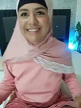 Snapshot of alia_asad chatting on July 6, 3:03 pm alia asad online show from July 6, 3:03 pm