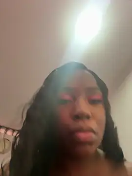 Snapshot of IrisJones_ chatting on July 10, 12:30 pm IrisJones online show from July 10, 12:30 pm