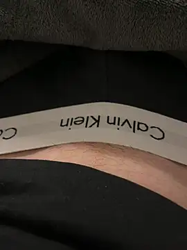 GoldenZeus0 online show from April 25, 8:28 pm