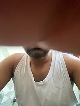 9inchesHire online show from April 16, 1:17 am