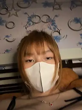 Snapshot of -Amee- chatting on March 29, 6:08 pm -Amee- online show from March 29, 6:08 pm