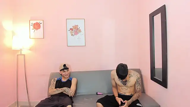 naksustargirl  online show from April 27, 8:18 pm