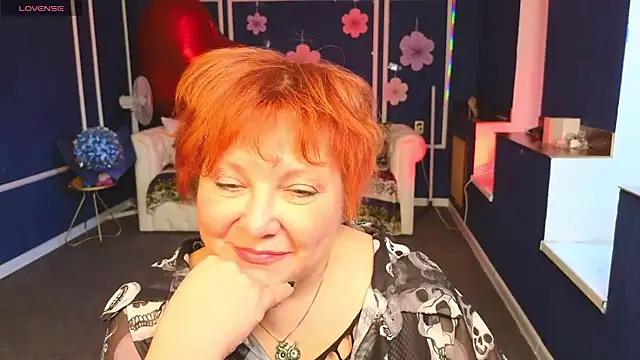 Kira Kingslee online show from April 23, 12:29 pm