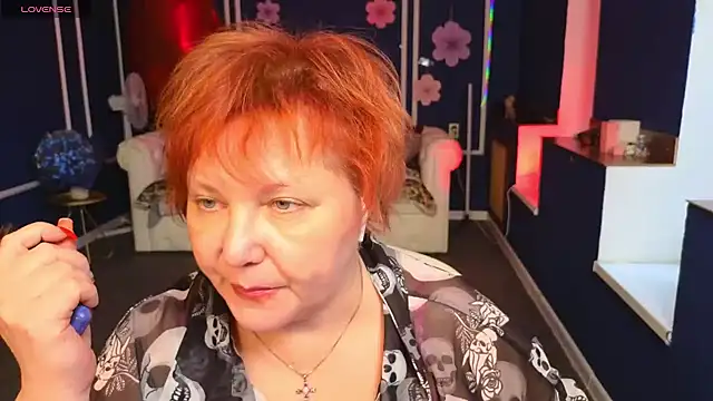 Kira Kingslee online show from April 27, 11:19 am