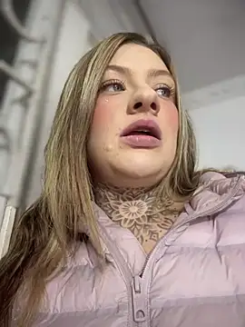 Eliee--Roth online show from April 28, 11:54 pm
