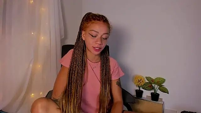 Snapshot of Debora_Rayssa chatting on May 2, 6:40 am Debora Rayssa online show from May 2, 6:40 am