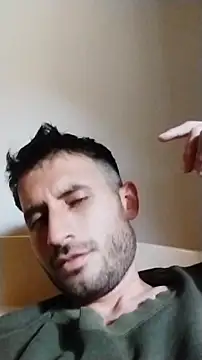 Snapshot of hornyturkishboy1994 chatting on March 29, 5:51 am hornyturkishboy1994 online show from March 29, 5:51 am
