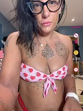 IvyBelleMilf online show from July 12, 3:41 am