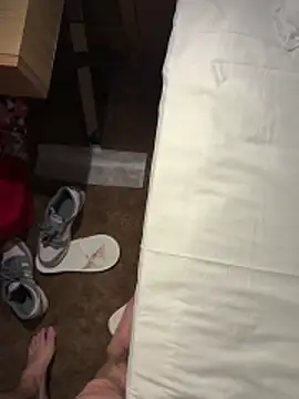 Snapshot of icemanhotwomen chatting on March 28, 6:40 pm icemanhotwomen online show from March 28, 6:40 pm