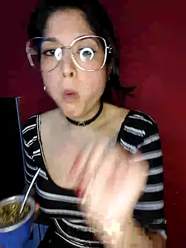 Snapshot of Steffanny2026 chatting on April 11, 10:36 pm Steffanny2026 online show from April 11, 10:36 pm