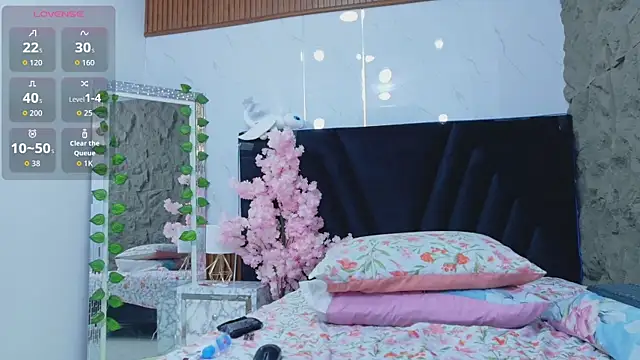Naturalebonyy online show from June 20, 4:48 am