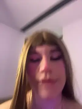 Snapshot of Cata_deoun chatting on April 16, 3:07 am Cata deoun online show from April 16, 3:07 am