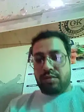 Snapshot of herochoclateboy chatting on April 19, 3:17 am herochoclateboy online show from April 19, 3:17 am