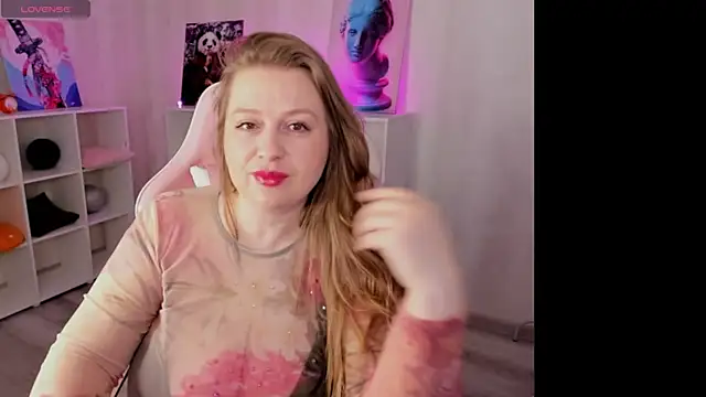 CleoXotie online show from May 18, 1:13 am