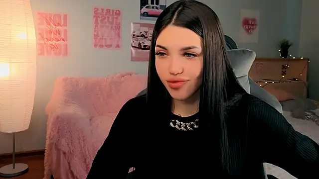 molly rettyy online show from April 19, 4:34 am