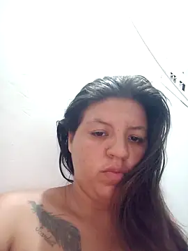 Snapshot of Lapollita26 chatting on April 13, 4:18 am Lapollita26 online show from April 13, 4:18 am