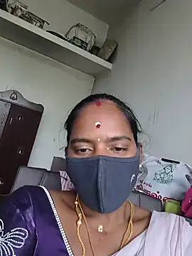 Snapshot of Tamil_Sangeetha chatting on July 8, 6:40 am Tamil Sangeetha online show from July 8, 6:40 am