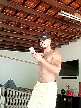 Snapshot of principebaiano chatting on May 10, 12:32 pm principebaiano online show from May 10, 12:32 pm