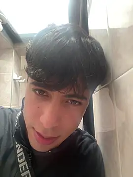 nico herrera   online show from May 28, 8:06 pm