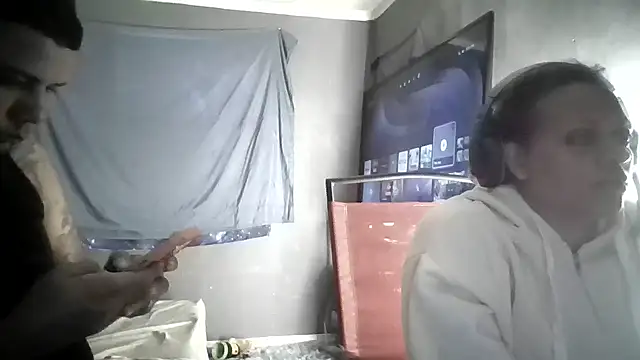 Snapshot of SHY_QUINN chatting on March 29, 9:04 pm SHY QUINN online show from March 29, 9:04 pm