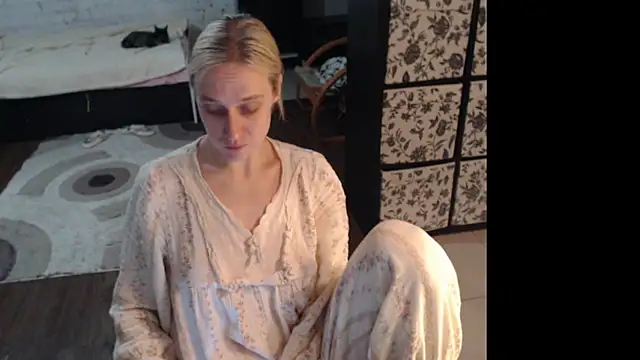 Snapshot of Sweet_hot_shrmp chatting on May 27, 1:57 am Sweet hot shrmp online show from May 27, 1:57 am