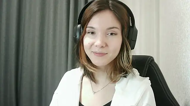 Snapshot of RubyBooby chatting on April 14, 5:52 pm RubyBooby online show from April 14, 5:52 pm