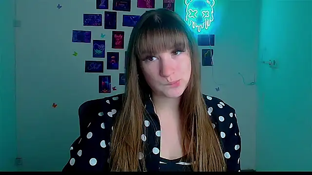 Tiffani Angel online show from April 22, 5:32 am