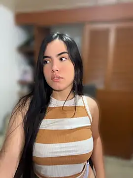 Flacalatina online show from April 14, 11:49 am