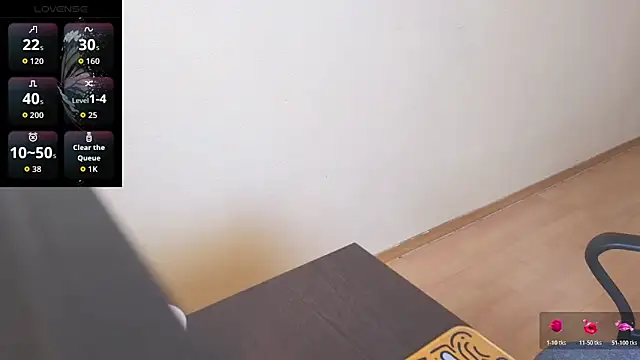 Milane Milky online show from April 3, 6:00 am