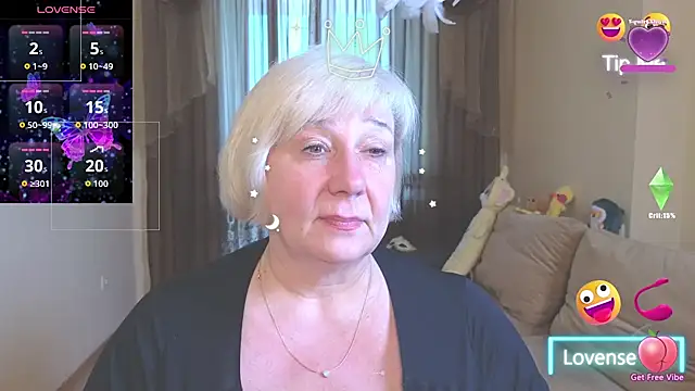 Snapshot of Milane_Milky chatting on May 4, 5:14 am Milane Milky online show from May 4, 5:14 am