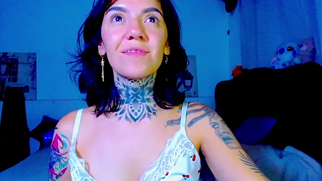 LannieGonzales online show from May 14, 2:29 am
