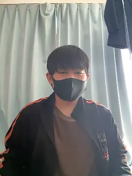 mzkpnz online show from April 18, 2:26 am