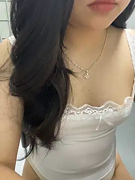 Snapshot of Rosecute11 chatting on April 23, 3:14 pm Rosecute11 online show from April 23, 3:14 pm