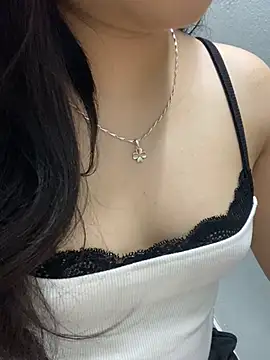 Snapshot of Rosecute11 chatting on May 21, 12:34 pm Rosecute11 online show from May 21, 12:34 pm