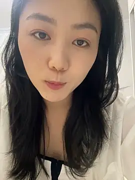 Snapshot of Shanshan_1267 chatting on April 24, 7:44 am Shanshan 1267 online show from April 24, 7:44 am