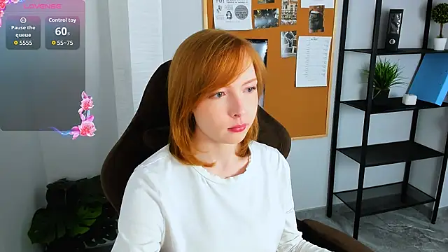 CherryCrushLove online show from May 23, 5:56 am