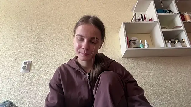 PastyGraciano online show from April 1, 8:48 am