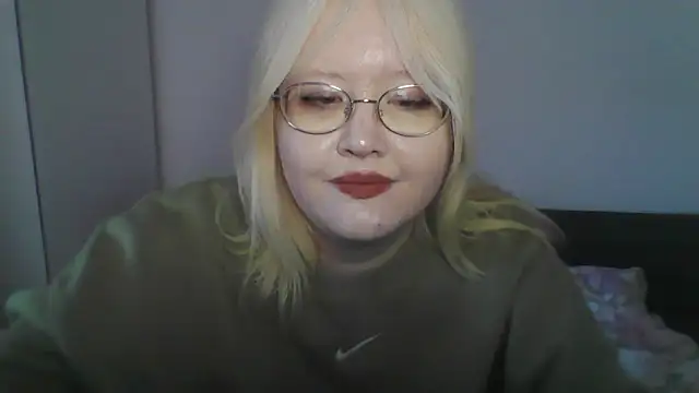 Elayne Sweet online show from May 15, 10:44 am