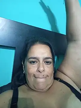 lucianamorocha online show from April 10, 12:27 am